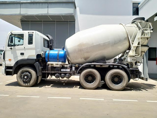 1 xe bồn bê tông chứa được bao nhiêu khối?